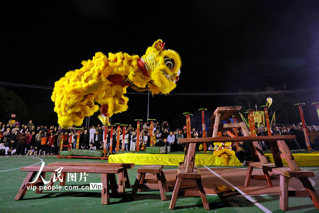 廣東鶴山：鄉村廟會展“非遺”【9】