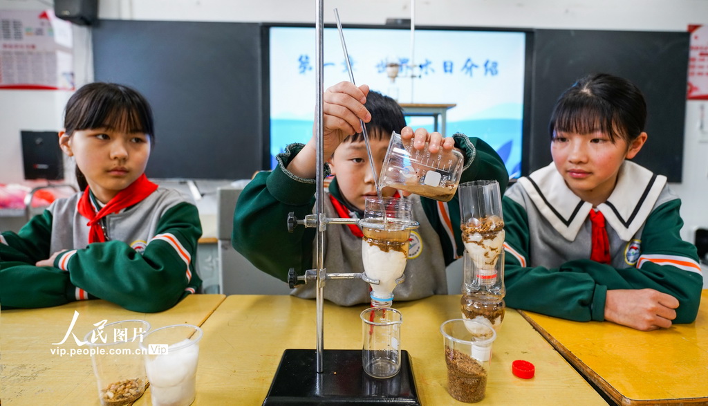 江苏泗洪：净水小实验 护水大道理【4】