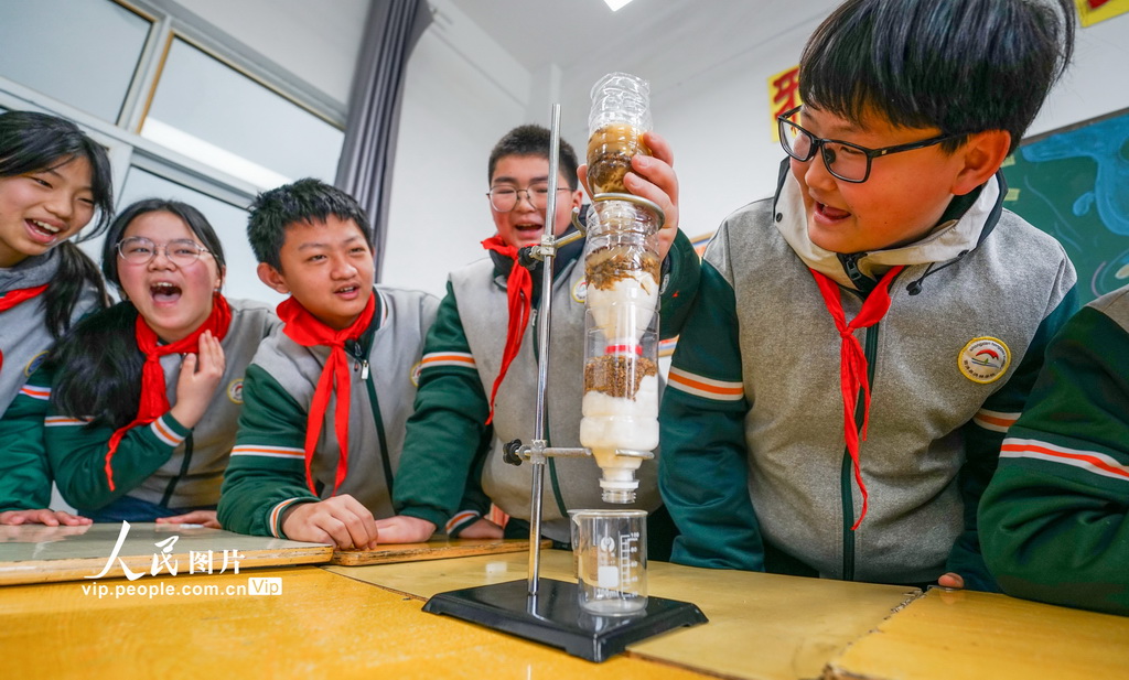 江苏泗洪：净水小实验 护水大道理【5】