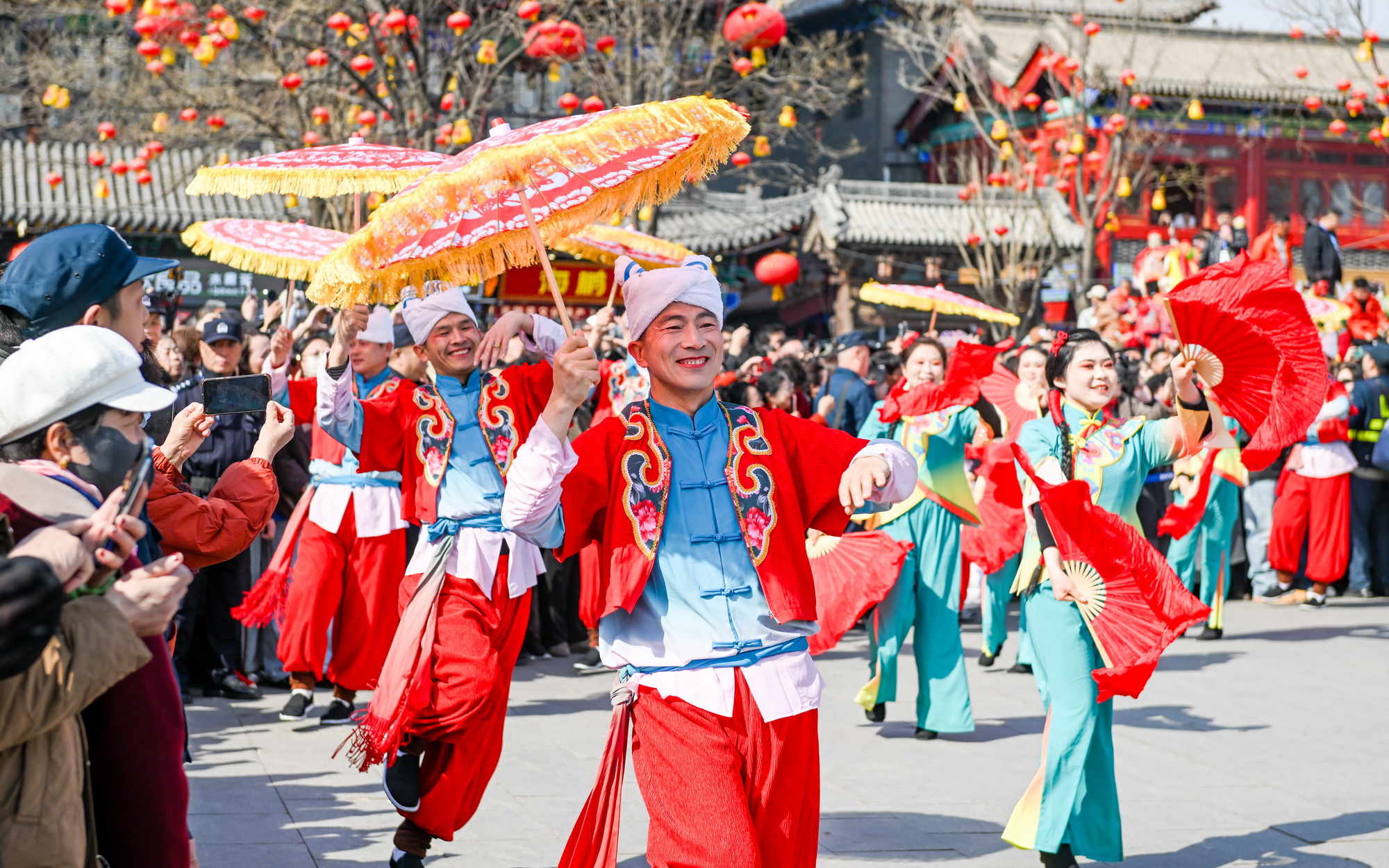 多彩民俗欢庆“二月二”