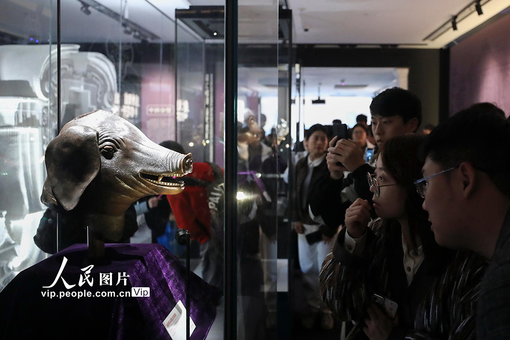 河南洛陽：“圓明園獸首暨海外回流文物特展”舉行【9】