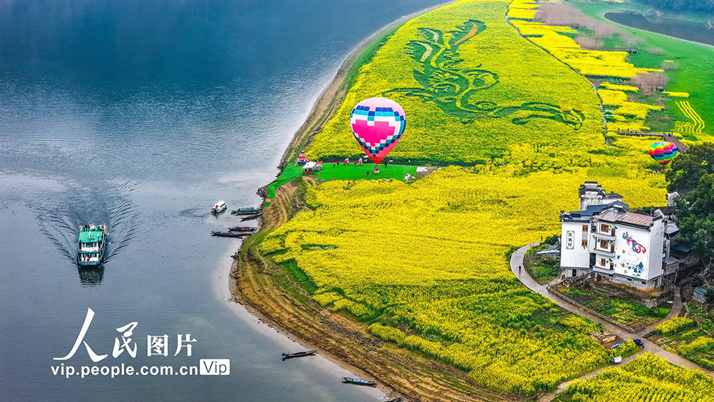 安徽歙县：新安江画廊春光美