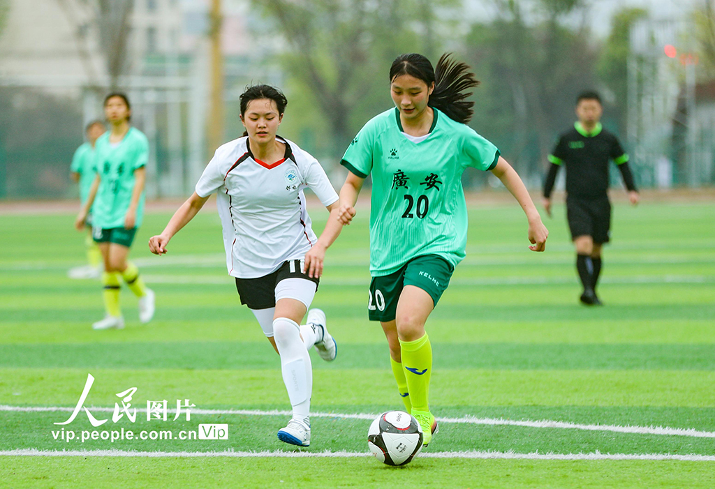 四川广安：绿茵场上展风采【3】