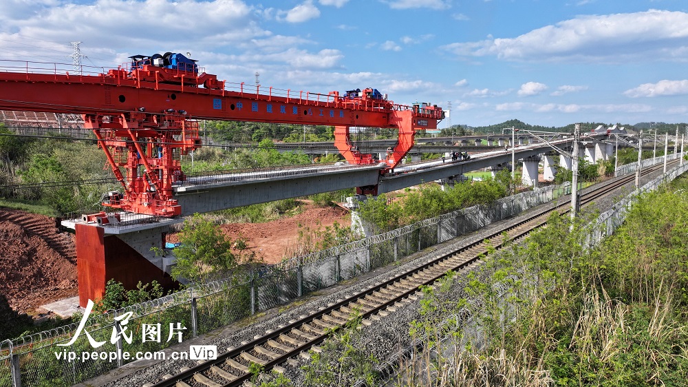 四川遂宁：成达万高铁建设稳步推进【3】