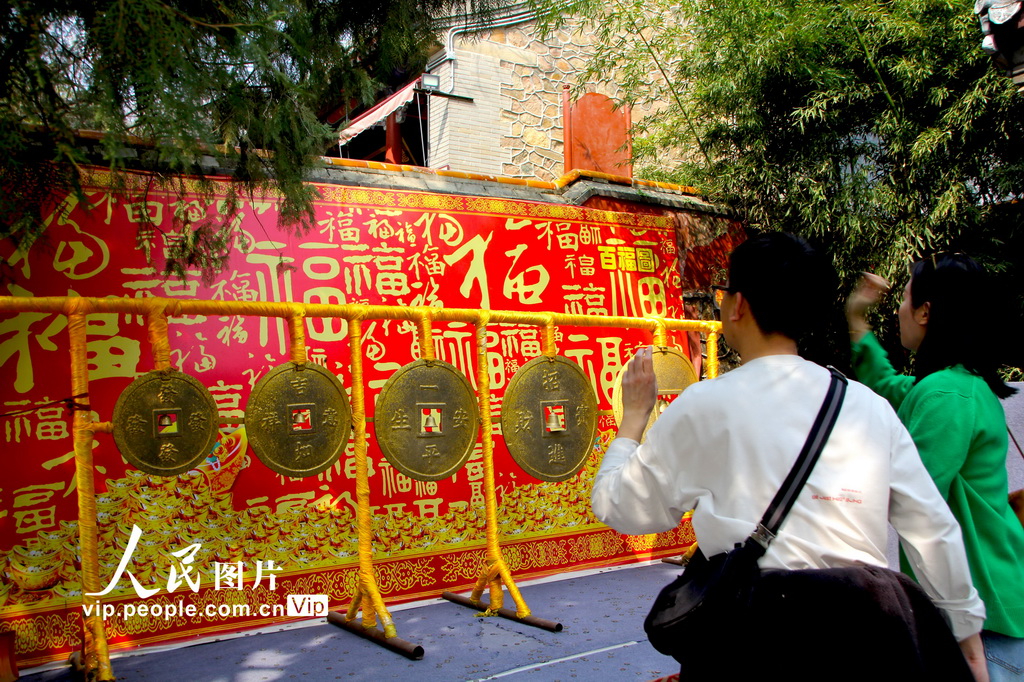 北京：几许春色潭柘寺 千年古刹觅玉兰【16】