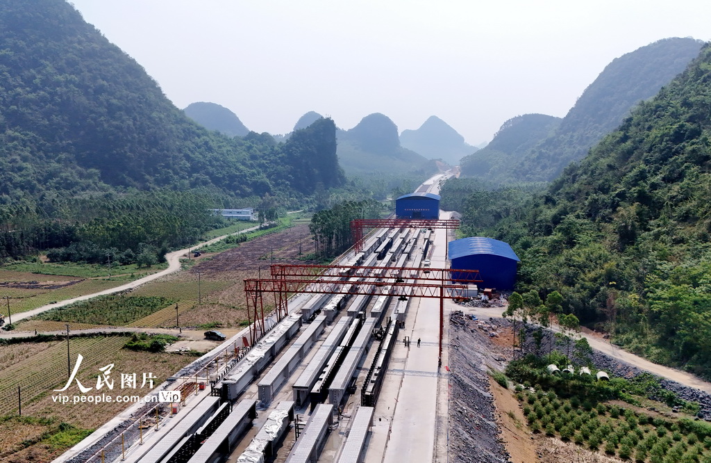 廣西:魚宜高速建設提速 攻堅沖刺保通車【4】