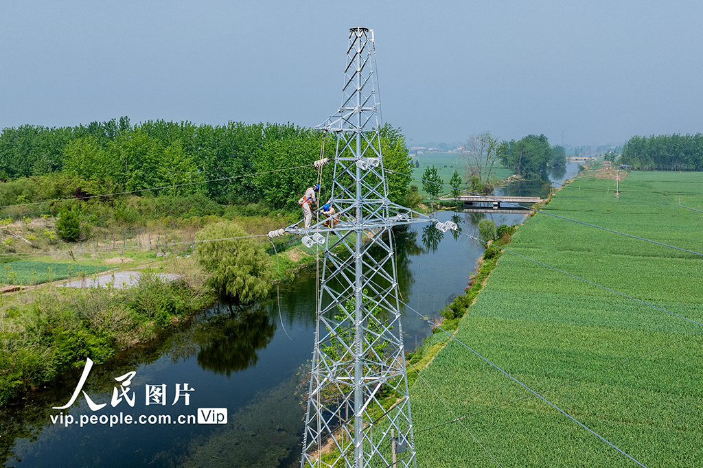 江苏邳州：电力新建线路助力春耕【2】