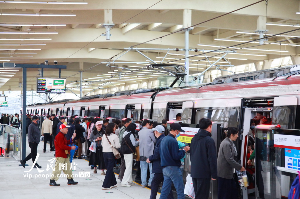 安徽馬鞍山：全國首條跨省共建共管共運營市域鐵路開展初期運營【2】