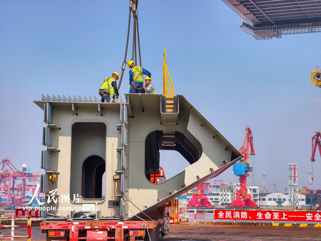 浙江寧波：甬江特大橋建設正酣【6】