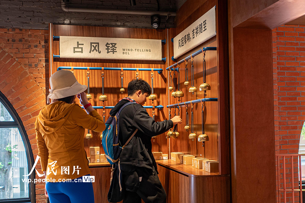 上海：首店经济激活商业街区活力 助力春日消费升温【3】