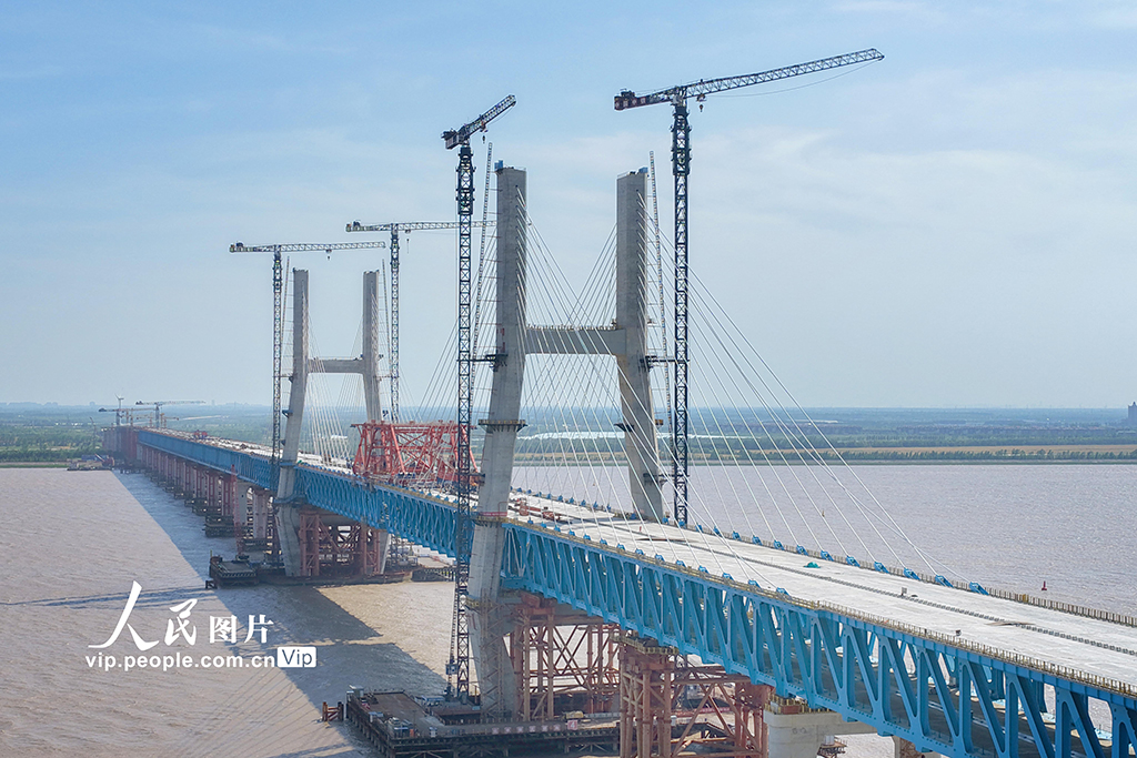 江苏启东：崇启公铁长江大桥建设正酣【5】