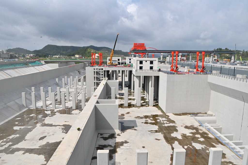 6月7日拍摄的平陆运河马道枢纽省水池。