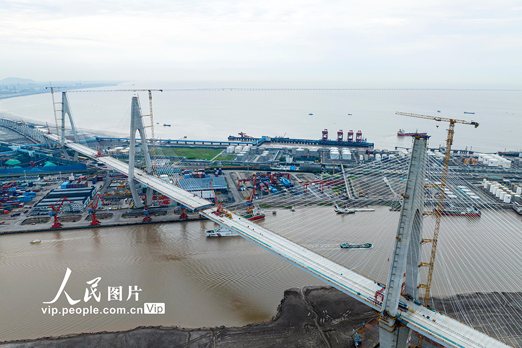 浙江宁波：甬江特大桥建设加速推进【3】