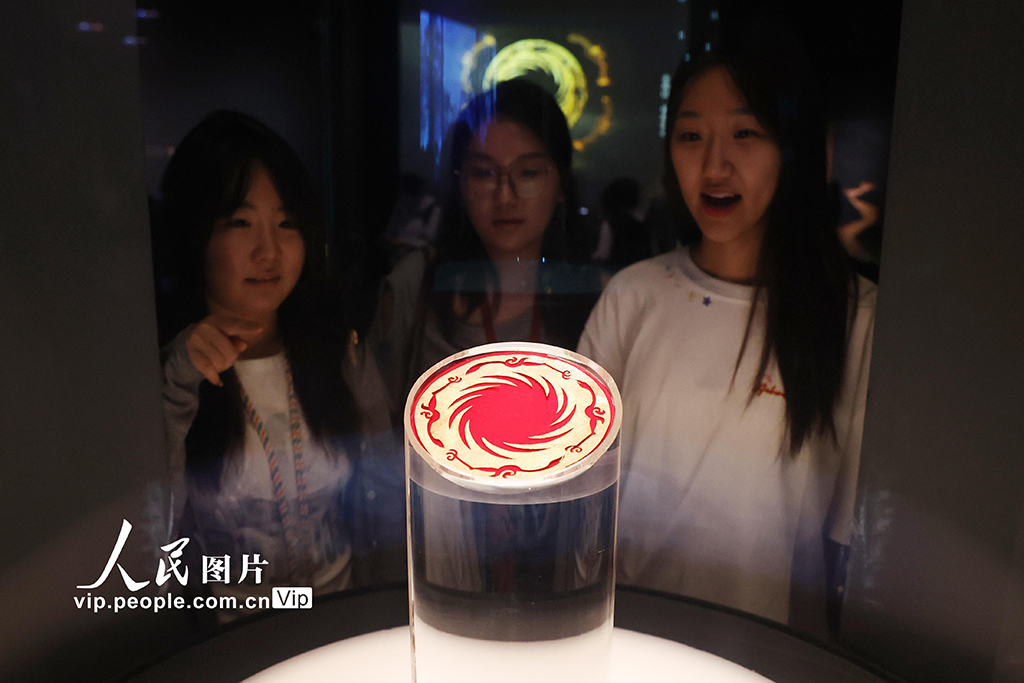 北京：“太阳神鸟”时隔20年再度“飞”入国博【5】