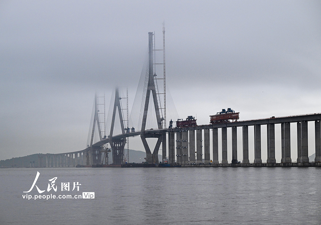 浙江舟山:青龙门特大桥主桥顺利合龙【6】