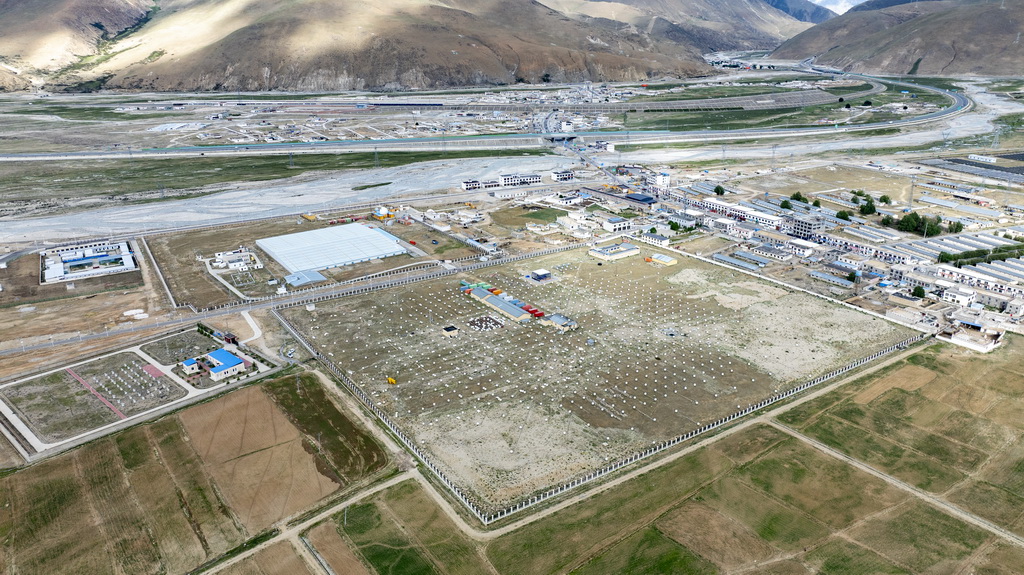 6月20日拍攝的羊八井國際宇宙射線觀測站（無人機照片）。新華社記者 晉美多吉 攝