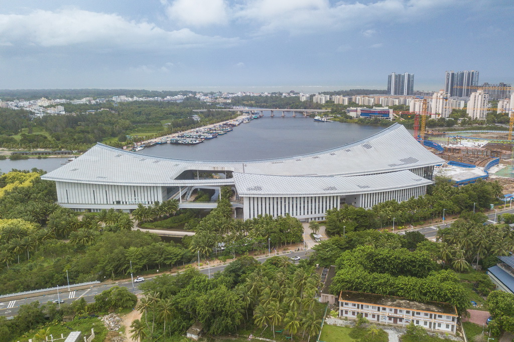 7月4日在海南琼海拍摄的中国（海南）南海博物馆（无人机照片）。