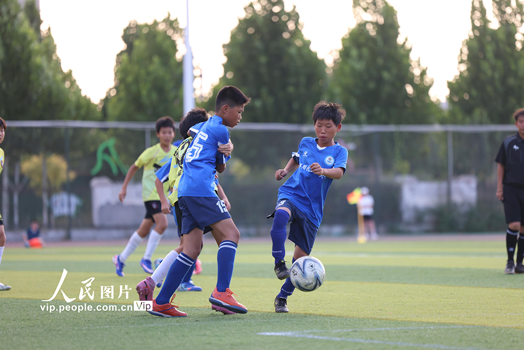 河北新河：绿茵赛场 拼搏逐梦【2】