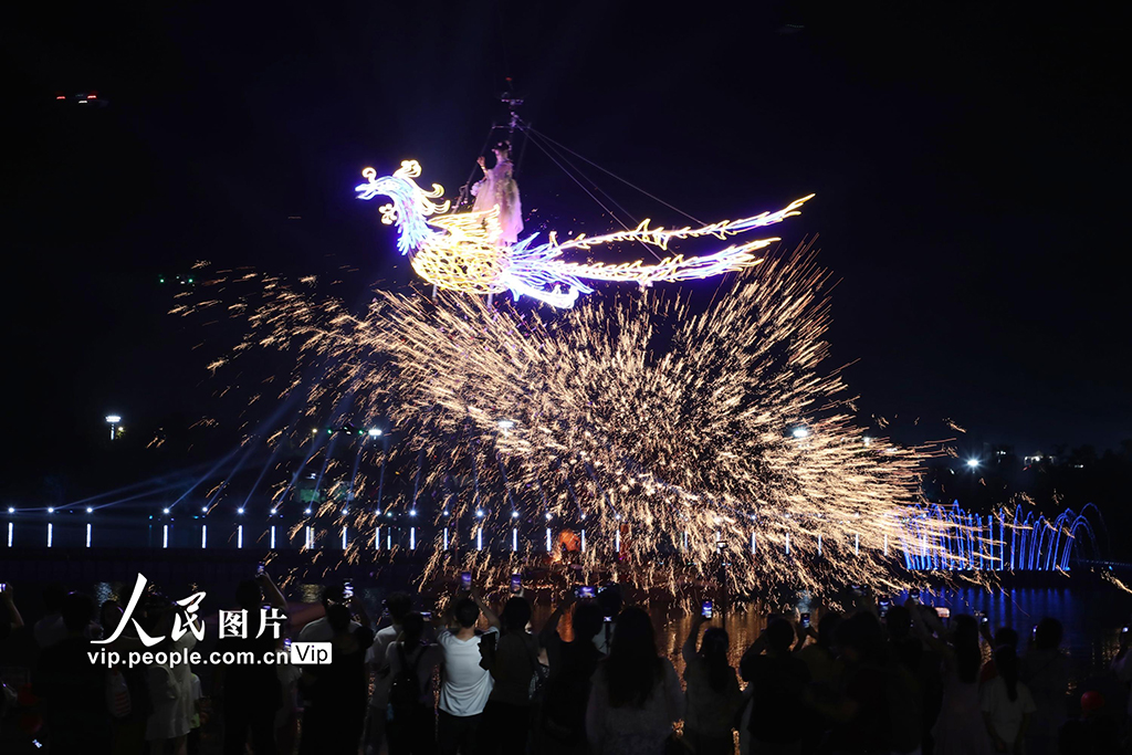 江苏仪征:扬州世博园沉浸式夜游开启【5】