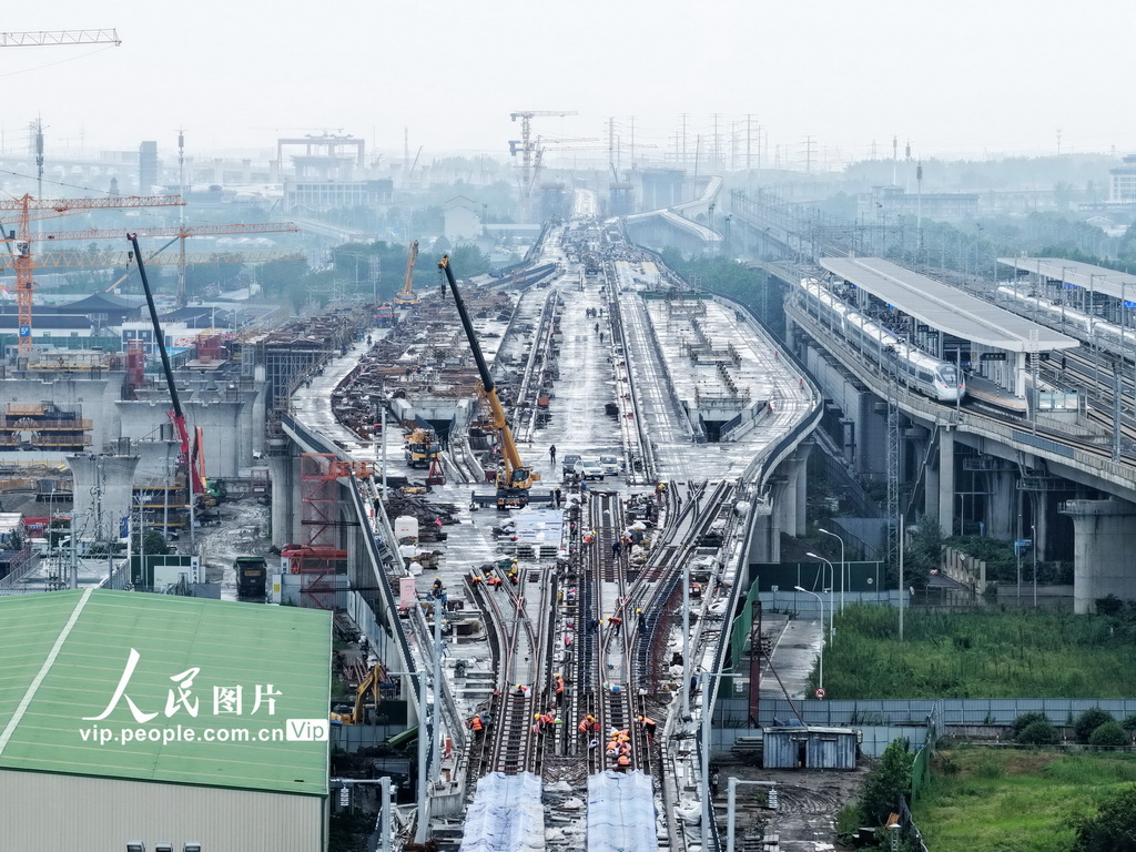 江苏扬州:沪渝蓉高铁建设稳步推进