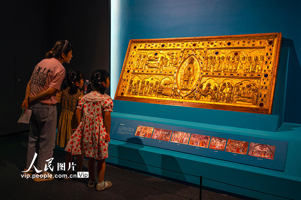 江苏苏州：“黄金——中西方交流中的贵金属”展览开幕【6】