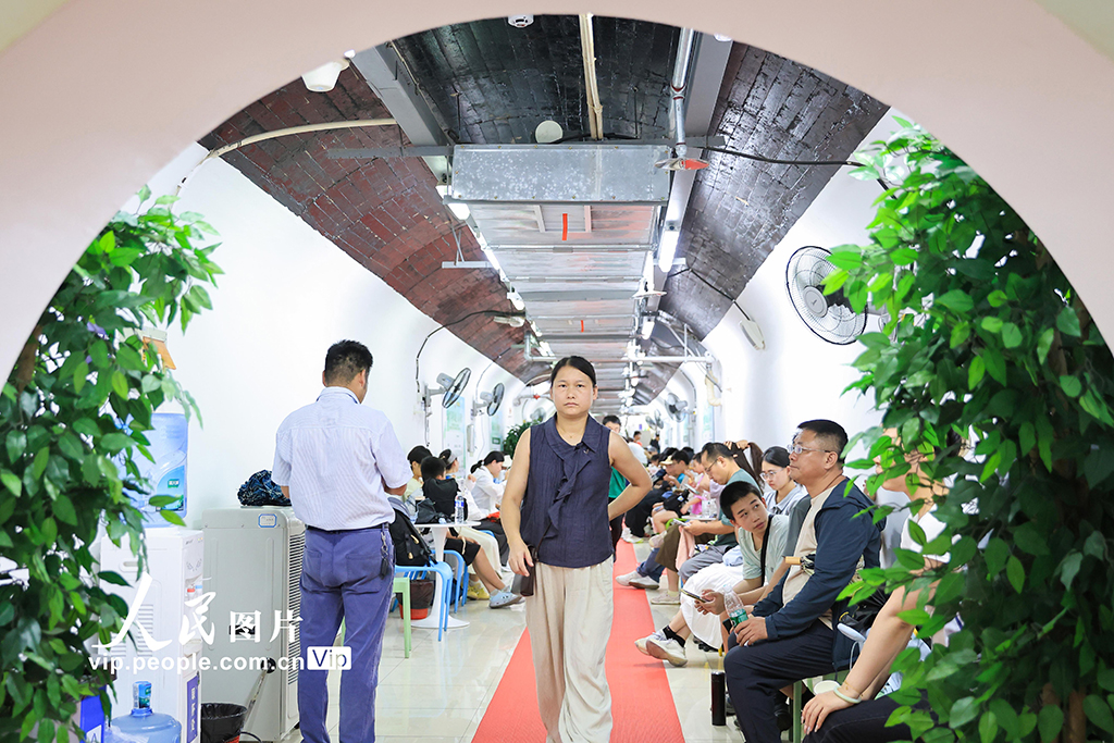 江苏南京：人防工程纳凉点向公众开放【3】