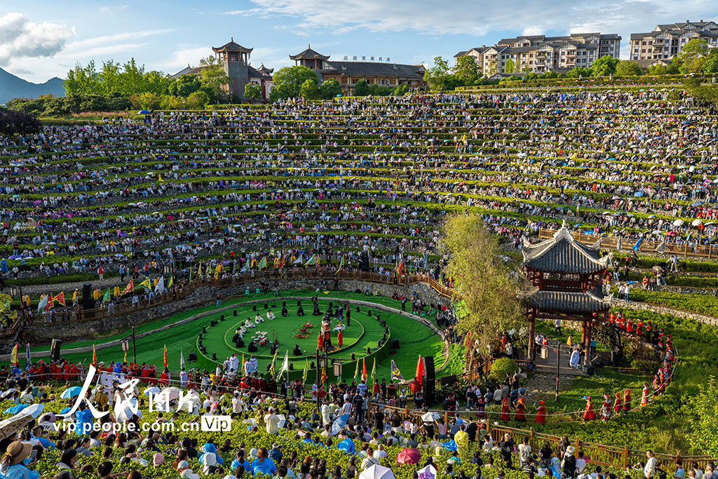 贵州毕节：多彩活动助力旅游升温【8】