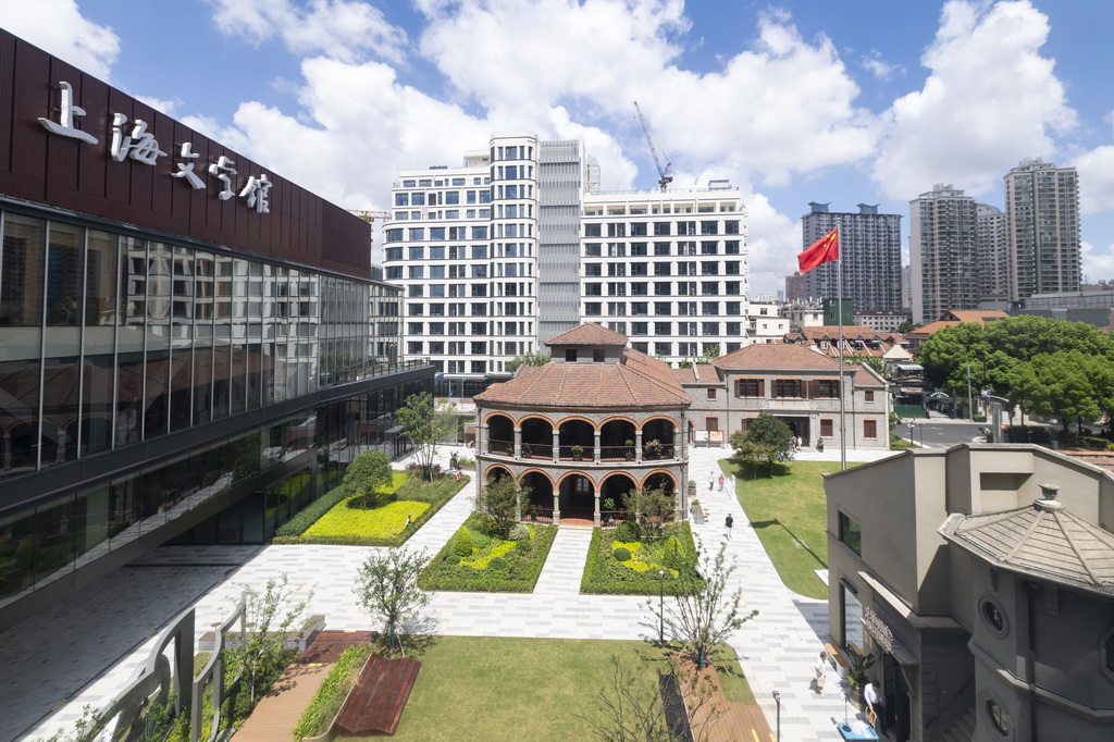 8月27日拍摄的上海文学馆外景。
