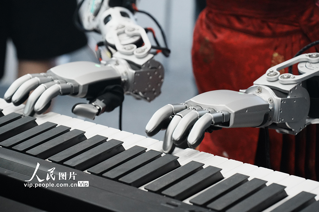 AI Show 2026杭州国际人工智能应用与机器人创新博览会启幕【7】