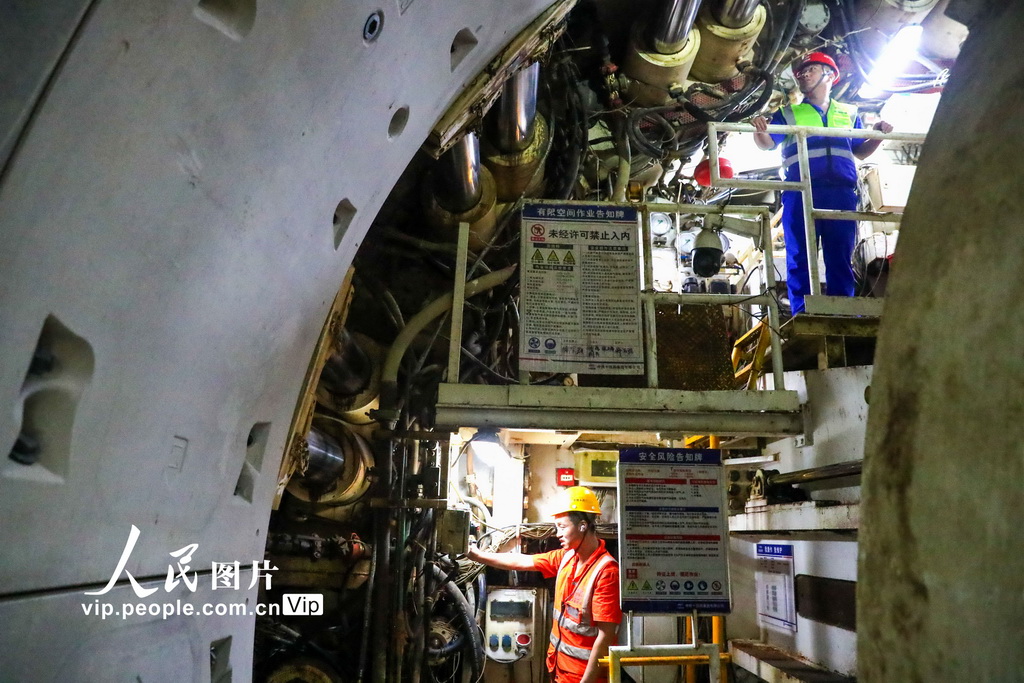 我国最长海底公路隧道完成盾构掘进【3】