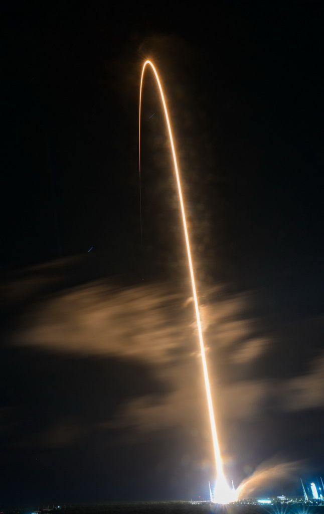 我國成功發射衛星互聯網低軌27組衛星【9】