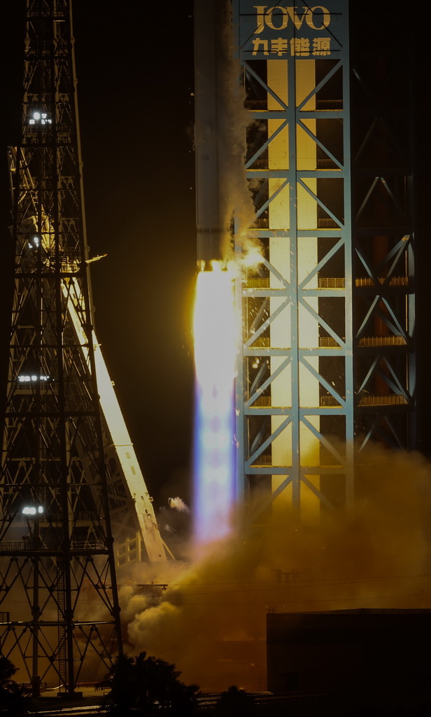 我國成功發射衛星互聯網低軌27組衛星【6】