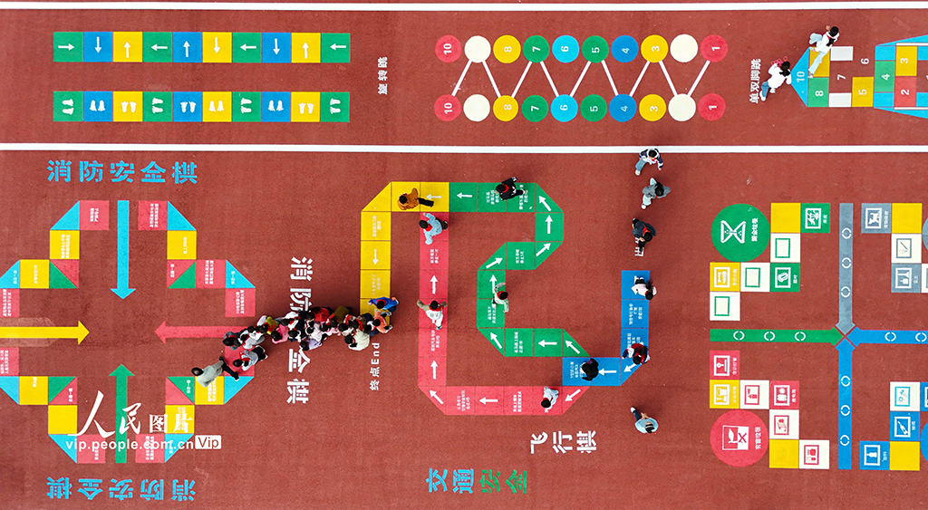 安徽淮北：操場變課堂 闖關學新知【3】