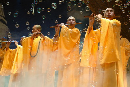 组图:清雅梵音萦绕五台 千年佛乐盛世传承 (2)