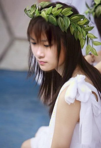 组图:当<em>李宇春</em>穿上<em>女装--图片</em>--人民网