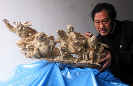 用黄杨木雕传承中国传统文化的工艺美术大师