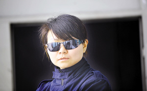 富豪招募<em>女保镖 要求</em>能打笑得甜 --图片--人民网