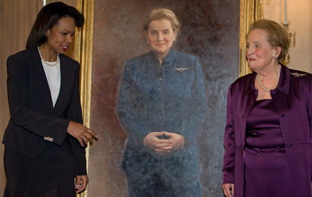 组图:美国国务院为奥尔布赖特肖像揭幕