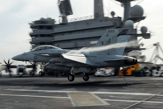 ��������������CVN-77�ź�ĸ��ʼ���ϲ��� (6)