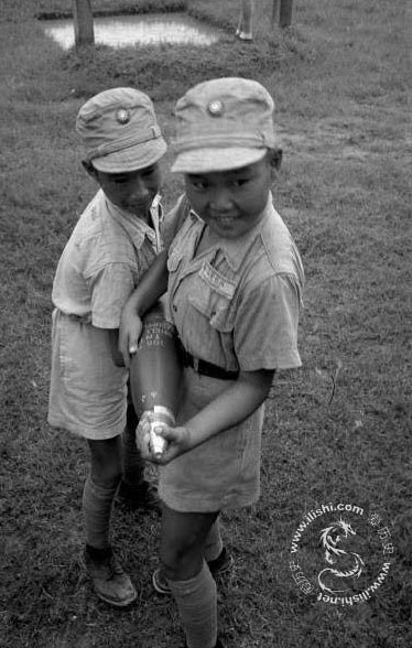 组图:他们没有童年 退守台湾后的国民党军娃娃