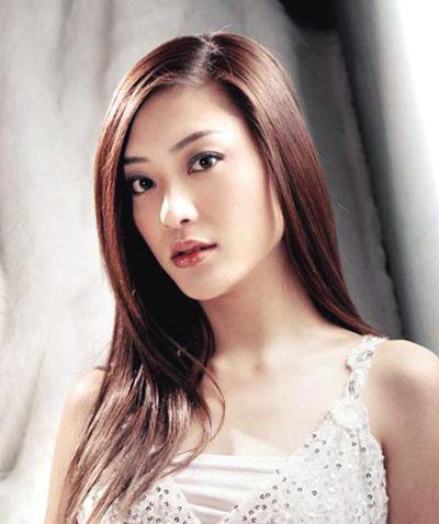 清纯妙曼的<em>美女</em>写真 应采儿 (7)--图片--人民网