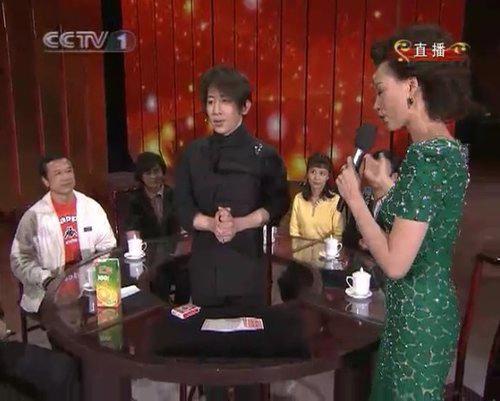 组图:刘谦魔术表演10分钟后即现破解视频