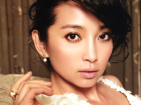 冷艳<em>美女</em>的性感写真 <em>李冰冰</em> (2)--<em>图片</em>--人民网