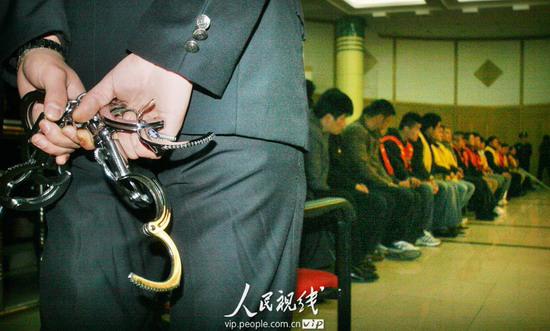 组图:安徽巢湖最大的涉黑案宣判 (2)