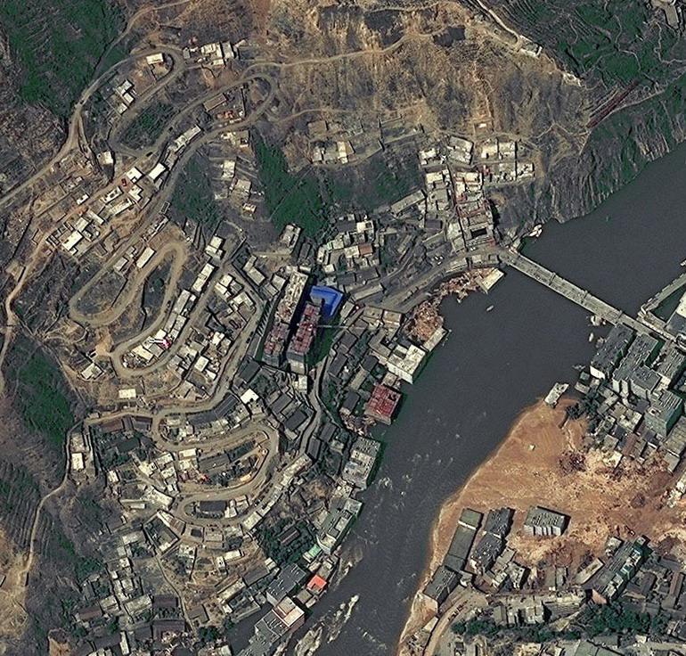 高清:NASA公布卫星拍摄舟曲泥石流全域大图 