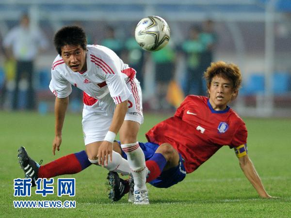 中国男足0比3负于韩国队遭淘汰 (5)