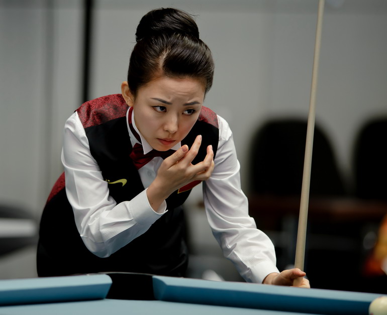 中国美女选手潘晓婷亮相美式9球单打