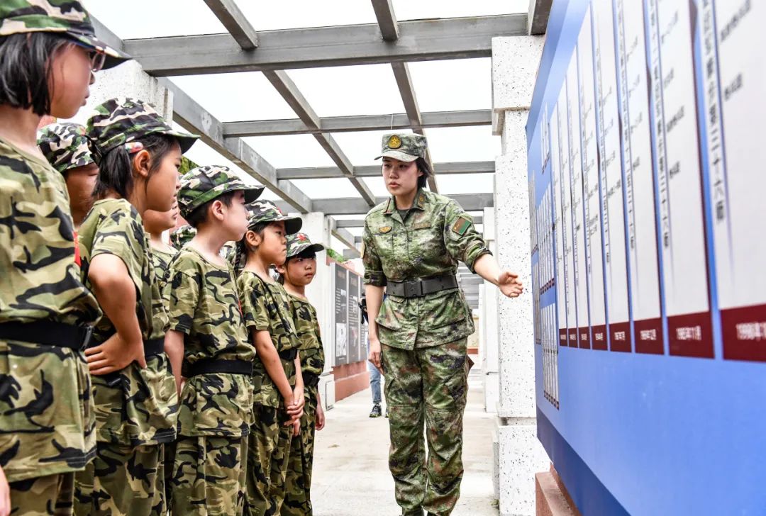 《兵姐姐講軍史》小學組 攝影：李治遠