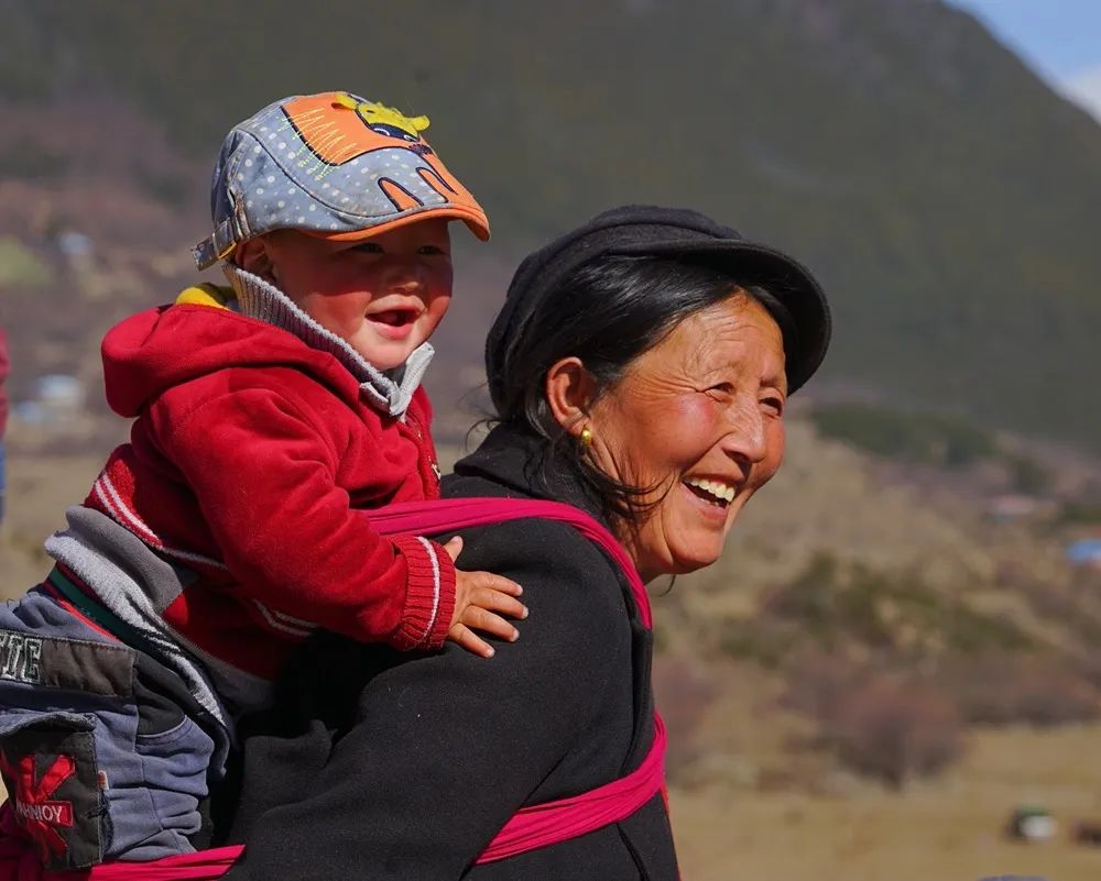 《背上的爱》申英