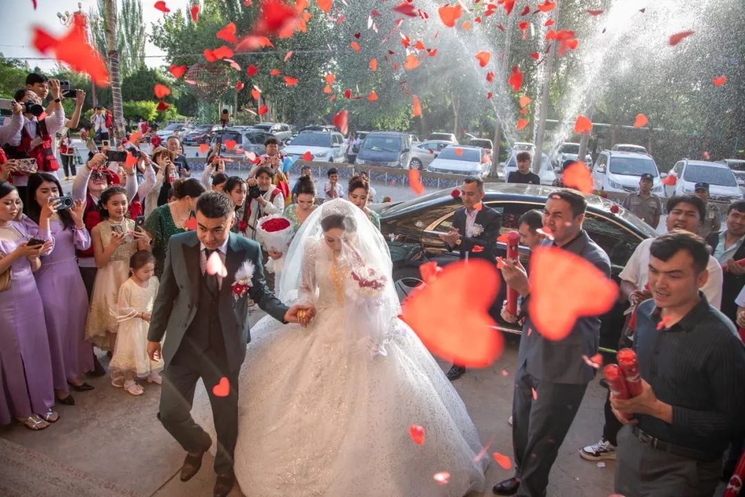 《爱心永恒 》陈红